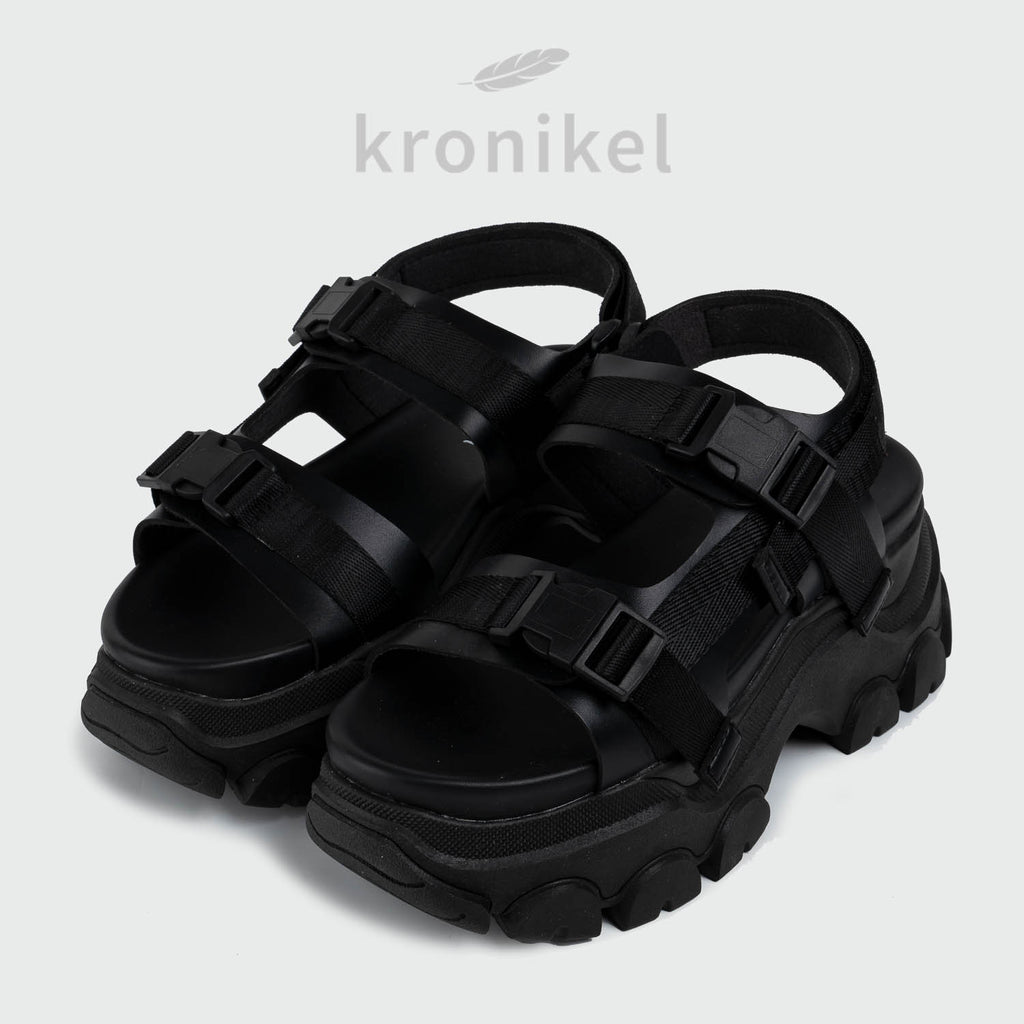 FANYA CHUNKY Sandals - Black