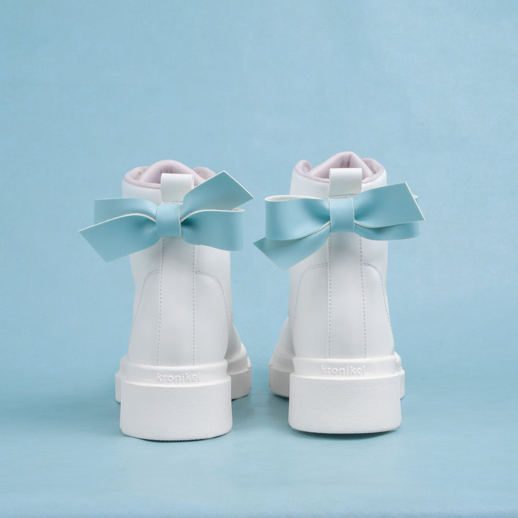 DISNEY ALICE BOOTS - RIBBON WHITE