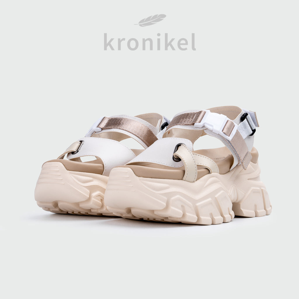 ARIZONA Chunky Sandals - Gold