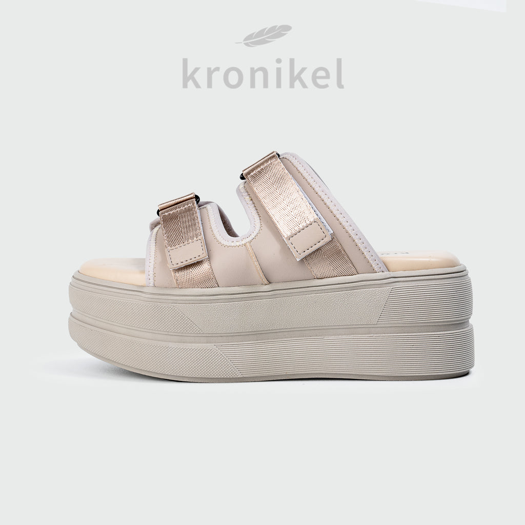 HANZEL Chunky Sandals - Gold