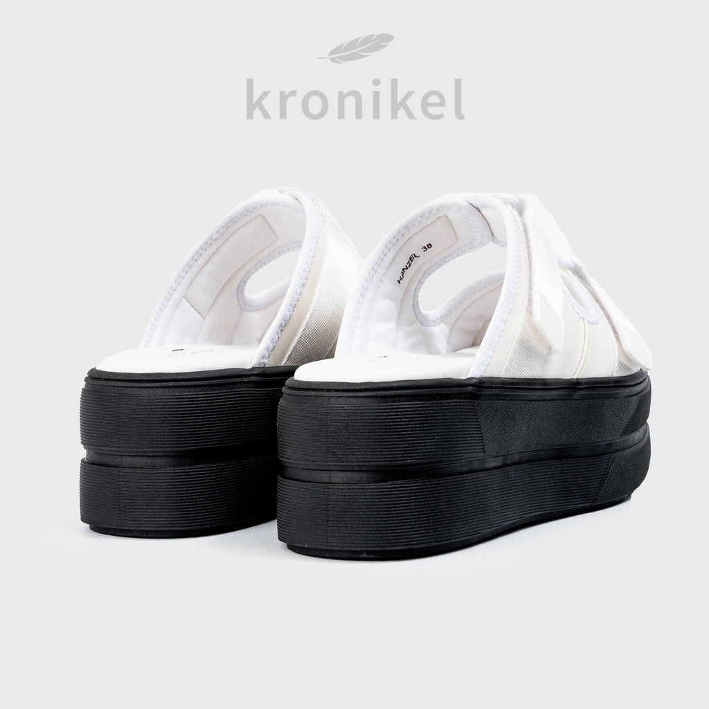 HANZEL Chunky Sandals - Mono