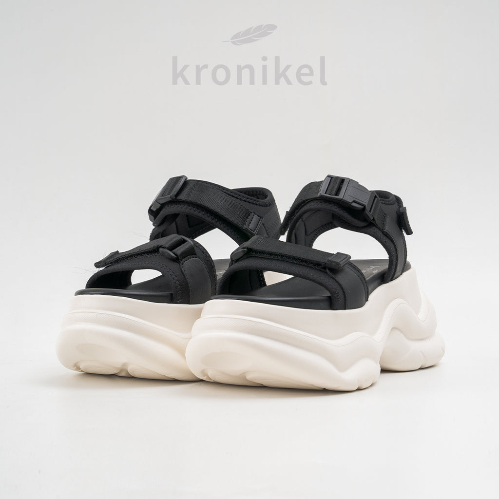 KAI - Classic Black