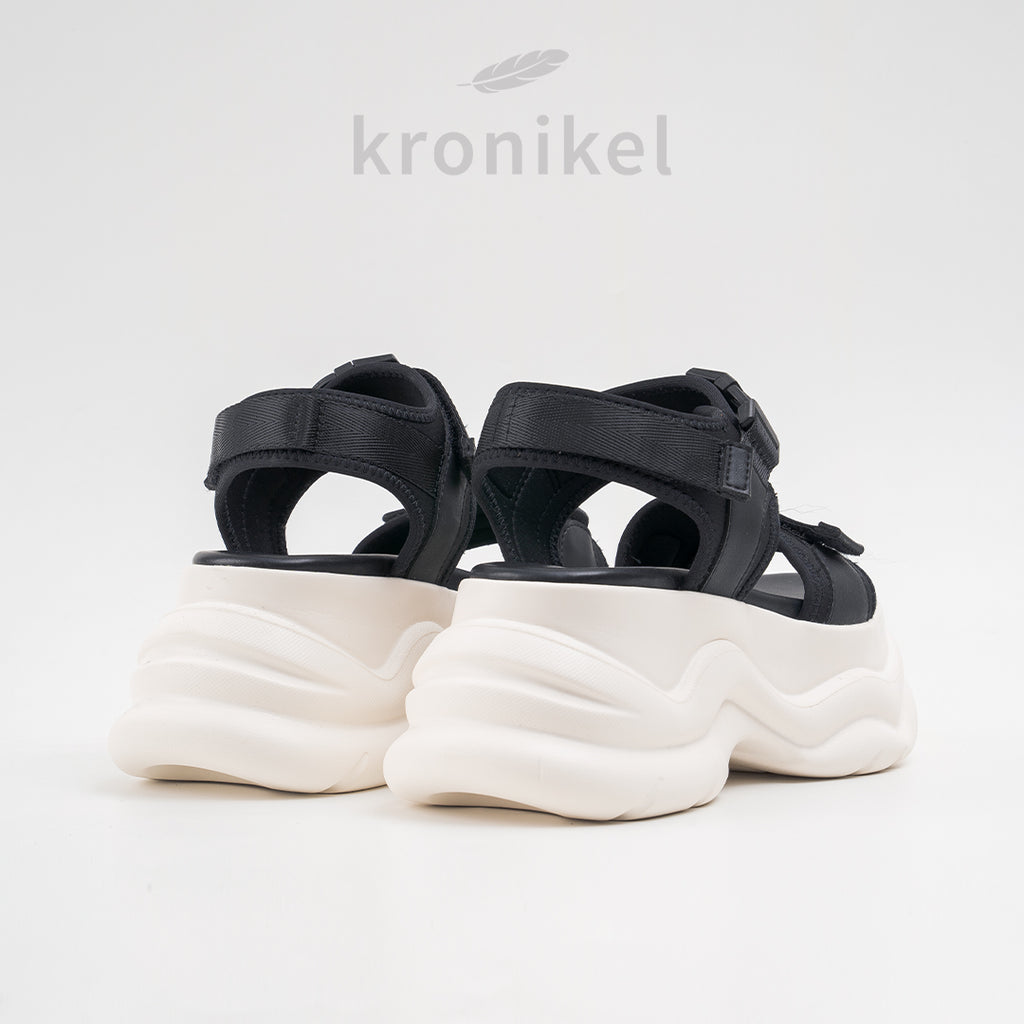 KAI - Classic Black