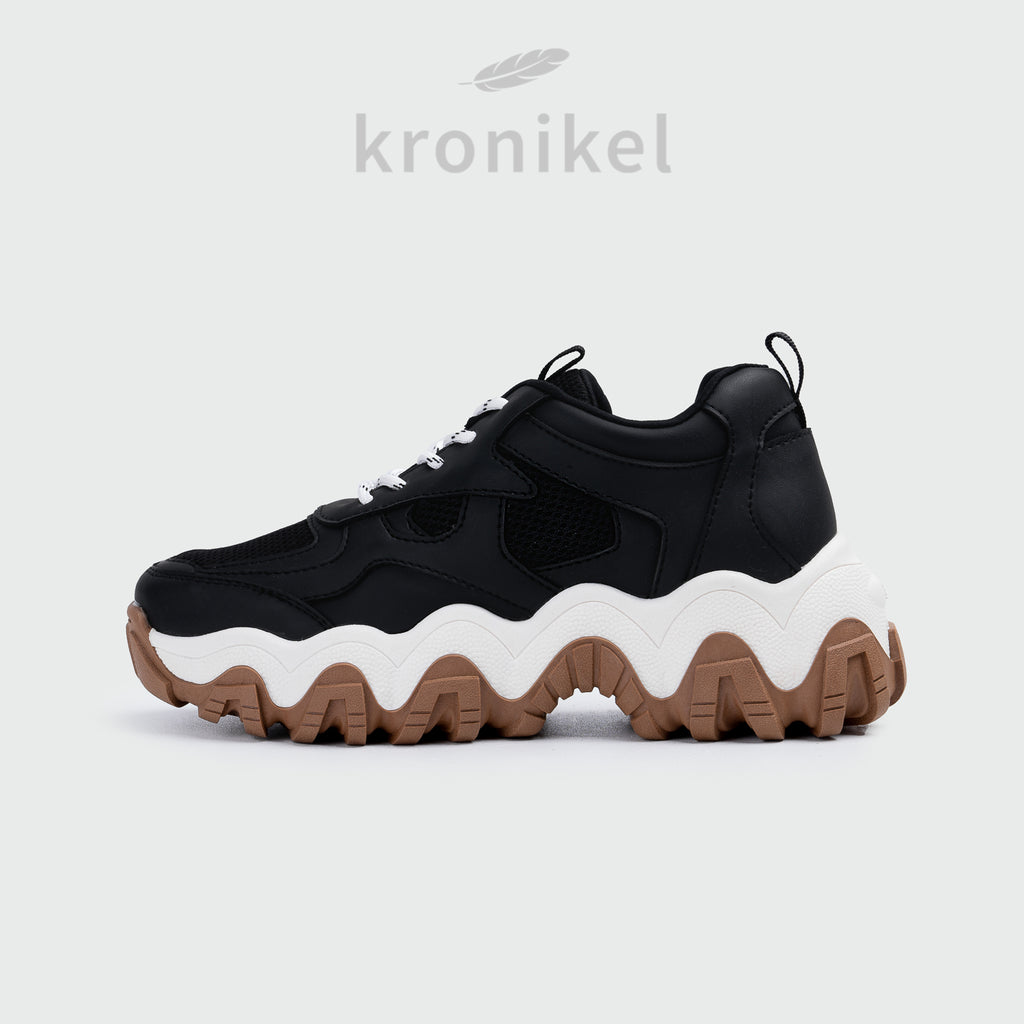 NOAH Shoes - Classic Black