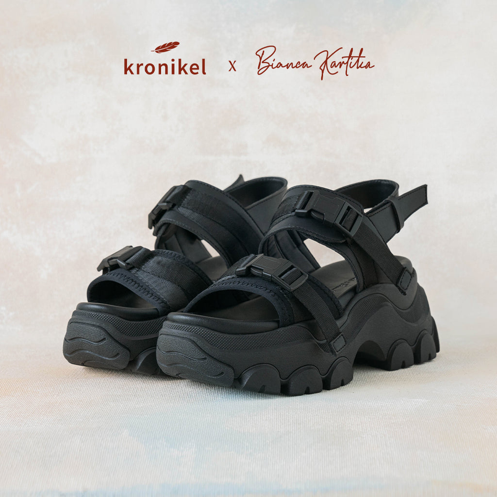 KRONIKEL PROJECT x BIANCA KARTIKA // SARANG - Black