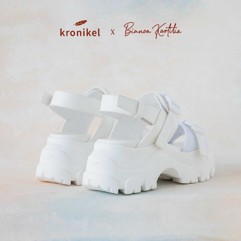 KRONIKEL PROJECT x BIANCA KARTIKA // SARANG - White